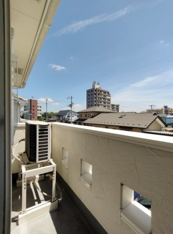 ジャンティ泉のバルコニー