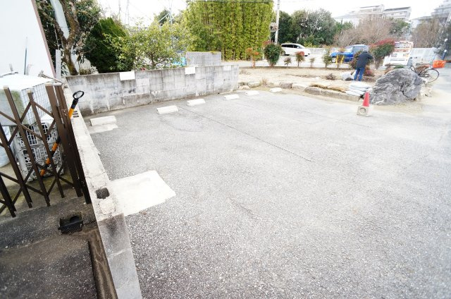 松葉苑の駐車場