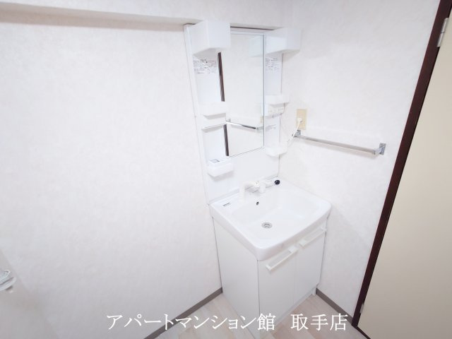 KNグランドハイツの洗面所