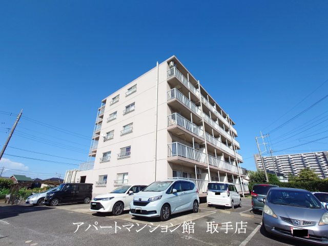 KNグランドハイツの外観