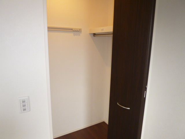 イーリオの収納|クローゼット