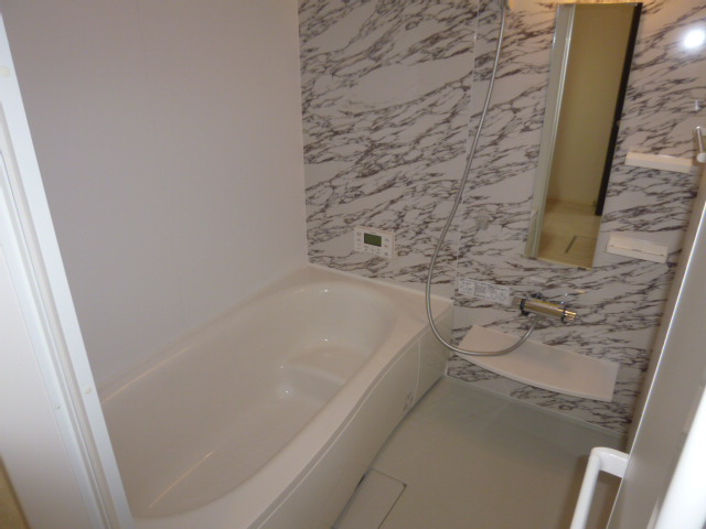 イーリオの浴室