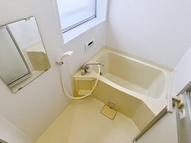 山家町1-6-27 貸家（西）の浴室