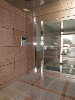 【エントランス】 | メモリアル空港東