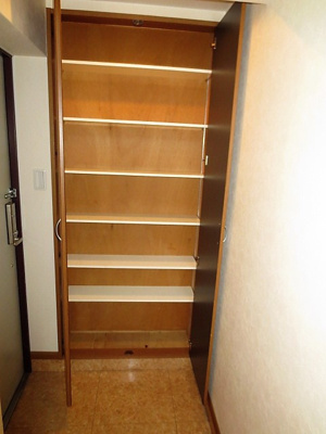 【収納】 | メモリアル空港東