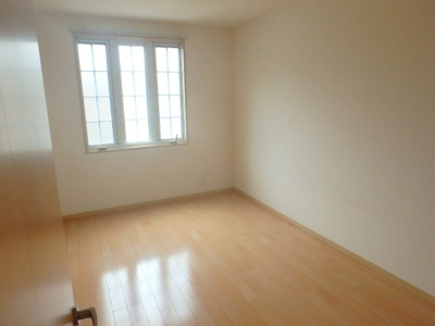 【寝室】 | フルール・ド・スリジェ