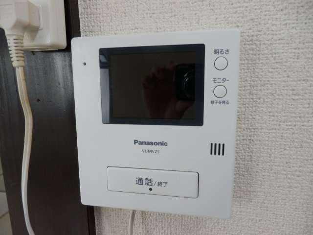 岡本邸の設備|ＴＶモニターホン