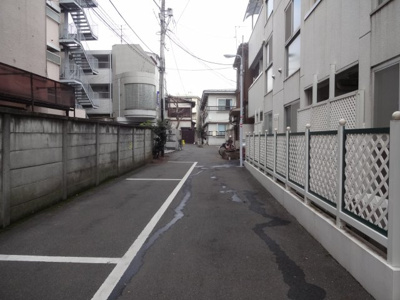 【周辺】 | ルミエール鶯谷 | ルミエール鶯谷　建物前