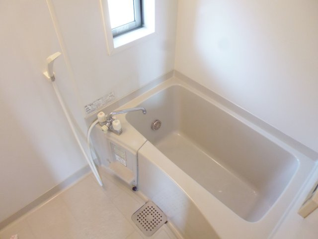 ヒルトップの浴室