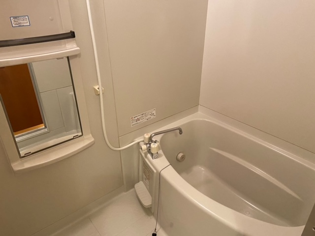 ピュアコートシミズの浴室