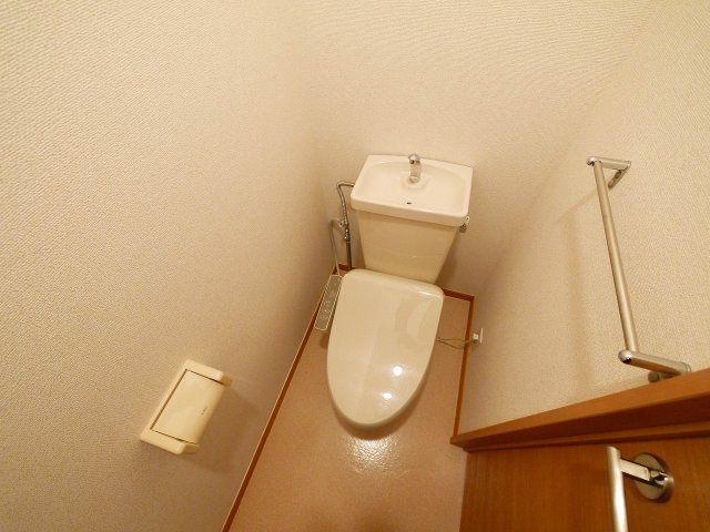 ルミエール４号館のトイレ|清潔感のあるトイレです