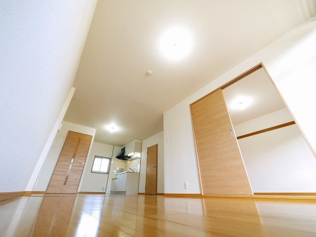 ルミエール４号館の洋室|スタンダードな洋室です