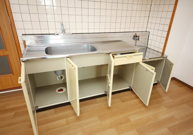 ニューパークメゾン半田のキッチン