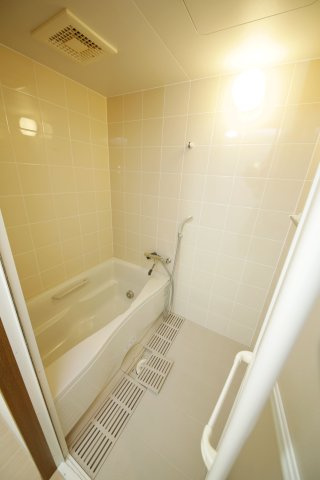 ＣＯＭ’Ｓ二ツ坂の浴室