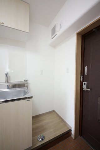 フェニックス北末広の洋室