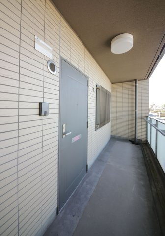 ＣＯＭ’Ｓ二ツ坂の玄関