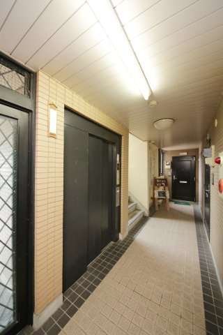 第七サワータウンのロビー
