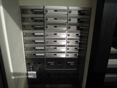 【玄関】 | フォーシーズン園部