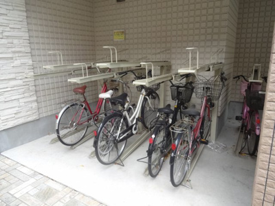 【その他共用部分】 | ラ・ヴィータ | 駐輪場