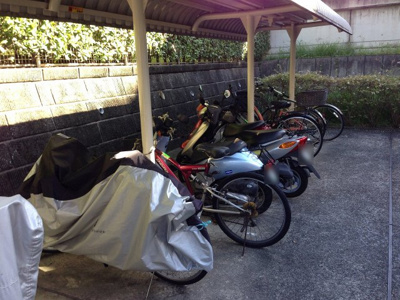 【その他共用部分】 | ウェルハイムあざみ野 | バイク・自転車置き場