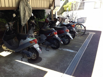 【その他共用部分】 | プランヴェール青葉台 | バイク置場