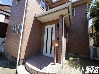 【エントランス】 | 片瀬4丁目戸建（カタセ4チョウメコダテ） | 株式会社スマイルメイトでは契約金のクレジット決済も可能です♪