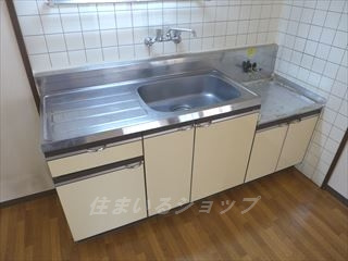 メゾンKSのキッチン