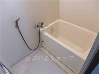 メゾンKSの浴室