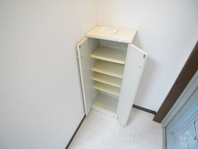 【玄関】 | フレッシュハイツ諸福 | シューズボックス