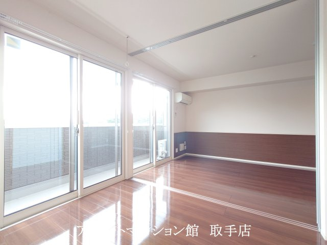 メゾン・ド・ファミーユの居間・リビング