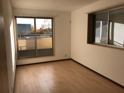 【寝室】 | 吹田市千里山東二丁目戸建借家