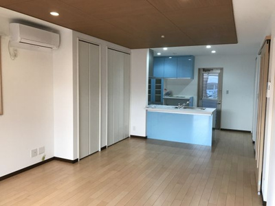 【居間・リビング】 | 吹田市千里山東二丁目戸建借家