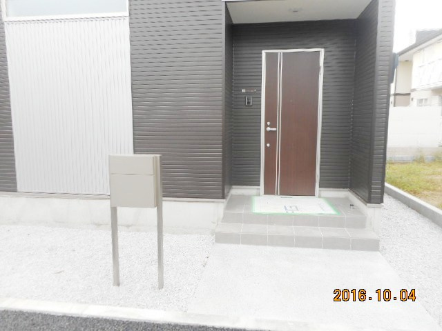 【玄関】 | ラークス