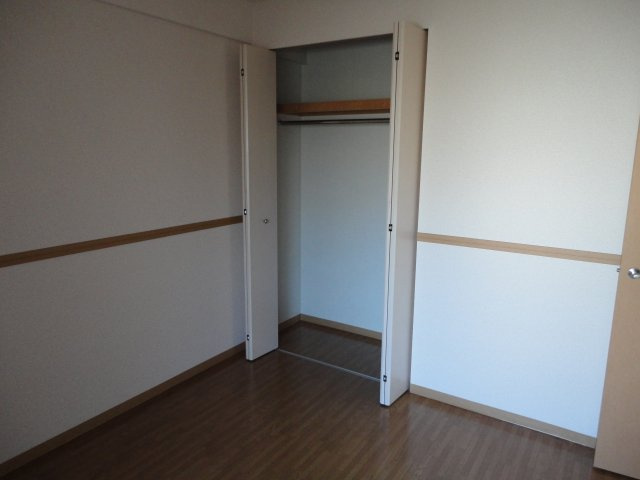 リバティーヒルズの収納