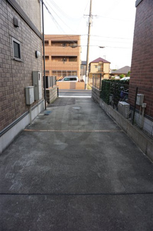 【駐車場】