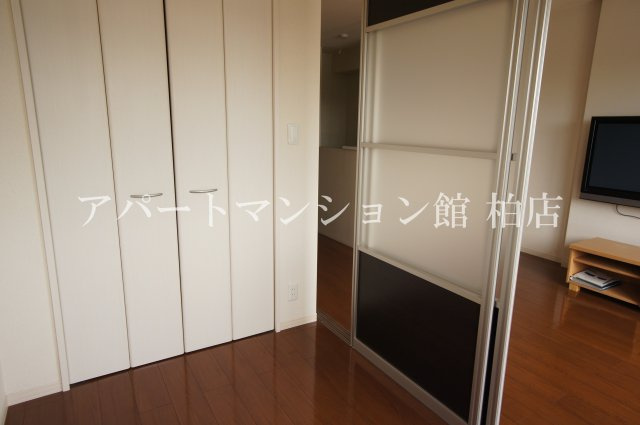L.DITAの設備|ライトスルースクリーンあり