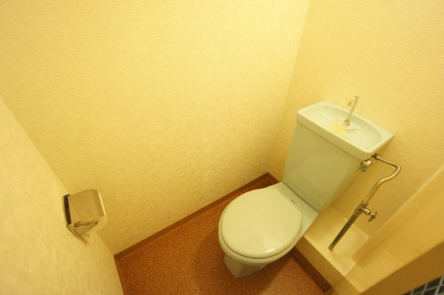 取手マンションのトイレ