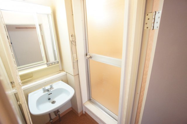 取手マンションの洗面所