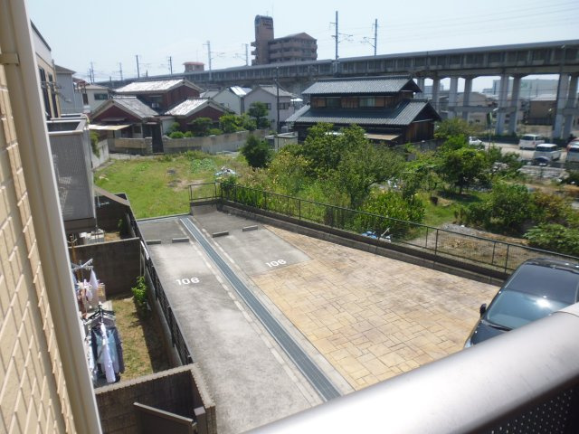コート・ドール1の駐車場