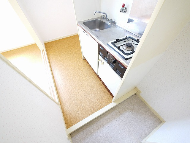 匠ハイツの玄関