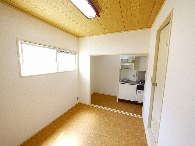 匠ハイツの居間・リビング