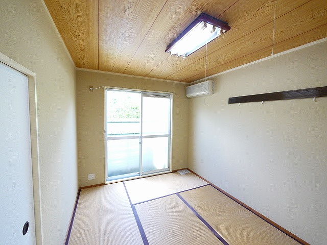 匠ハイツの和室