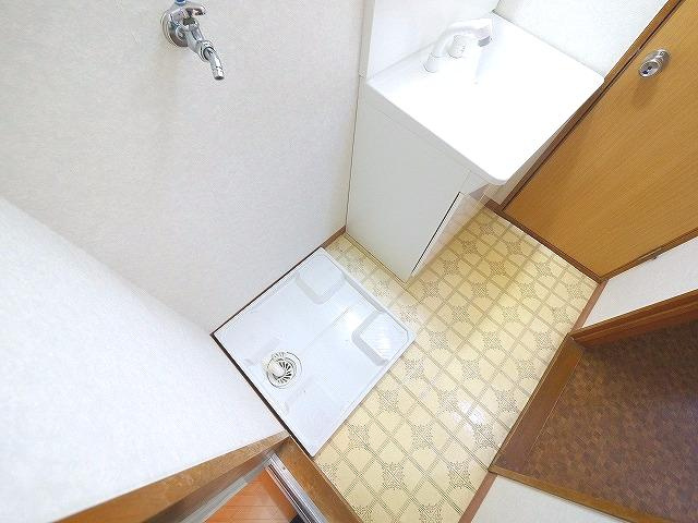 グレースコーポ東生駒の洗面所