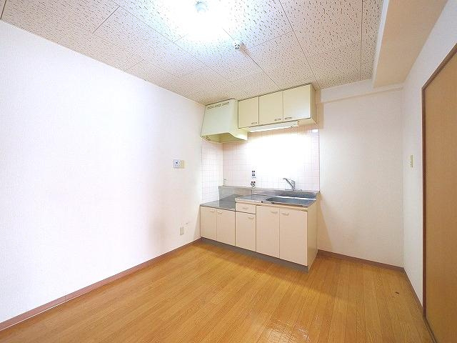 グレースコーポ東生駒のキッチン