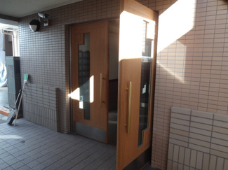 【エントランス】