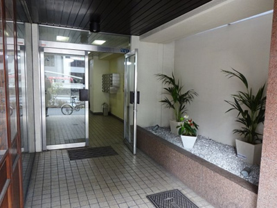 【エントランス】 | マドモアゼルビル