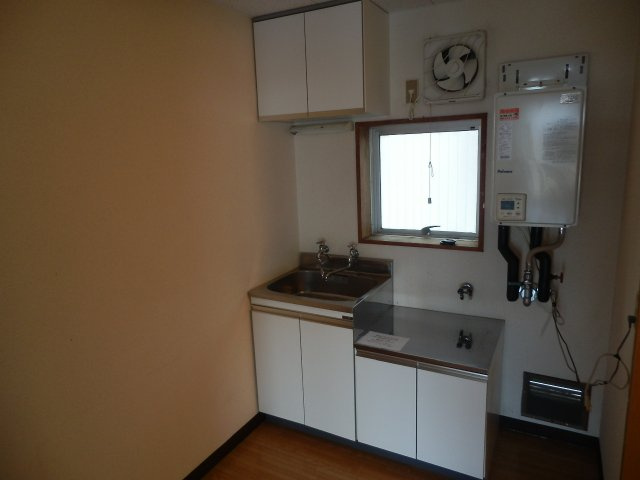 半田コーポのキッチン|サンプル写真になります。