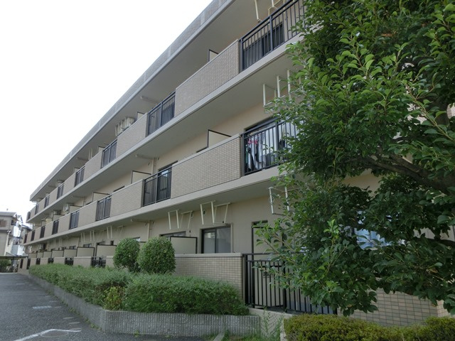 Dear Court 明の春の外観