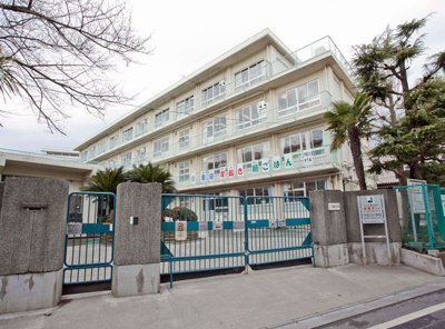 【周辺】 | ライオンズガーデン武蔵中原 | 子母口小学校　徒歩12分