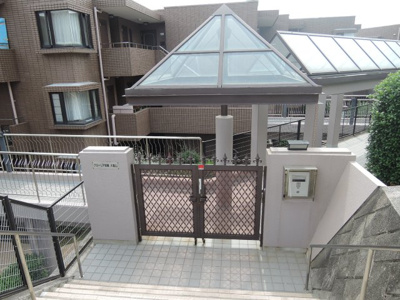 【エントランス】 | グローリア初穂大倉山 | 東急東横線「大倉山」駅徒歩5分！
